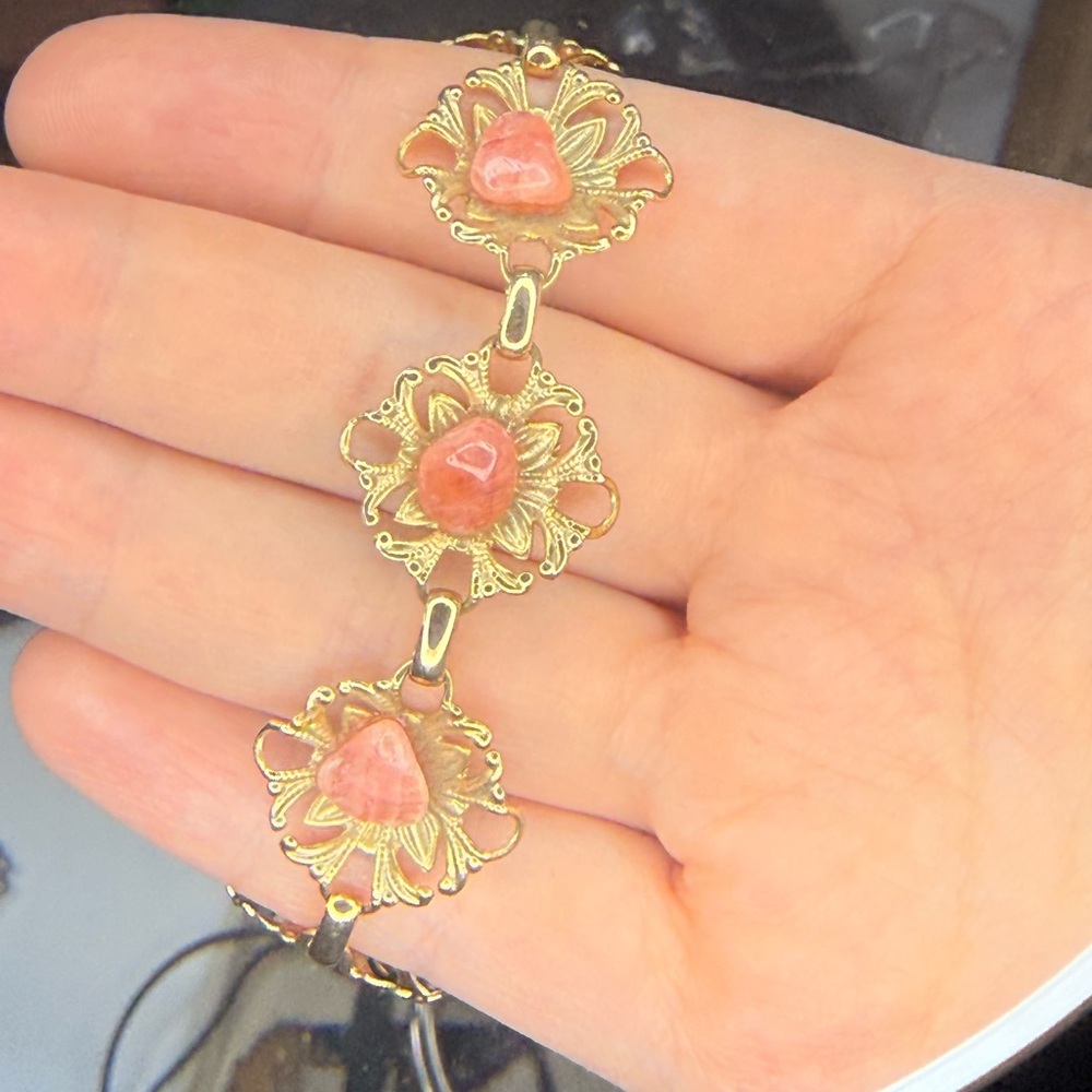 Vintage Gold Floral Link Bracelet with Pink Coral Stone Accents 6.5” - Picture 2 of 5